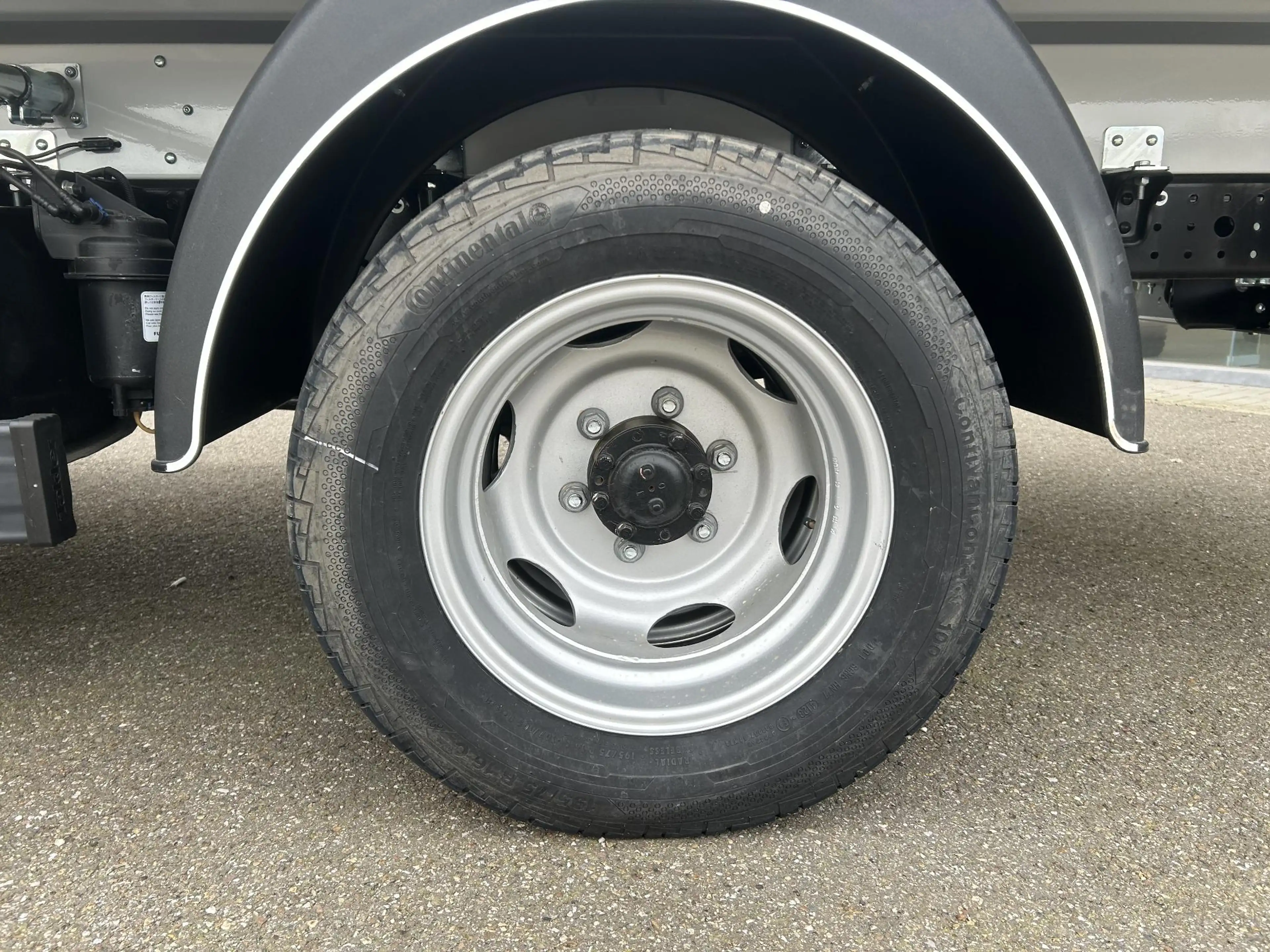 Mitsubishi Canter Fuso 3C 15 LWB Kipbak DOS 108327 - 03 — photo 10