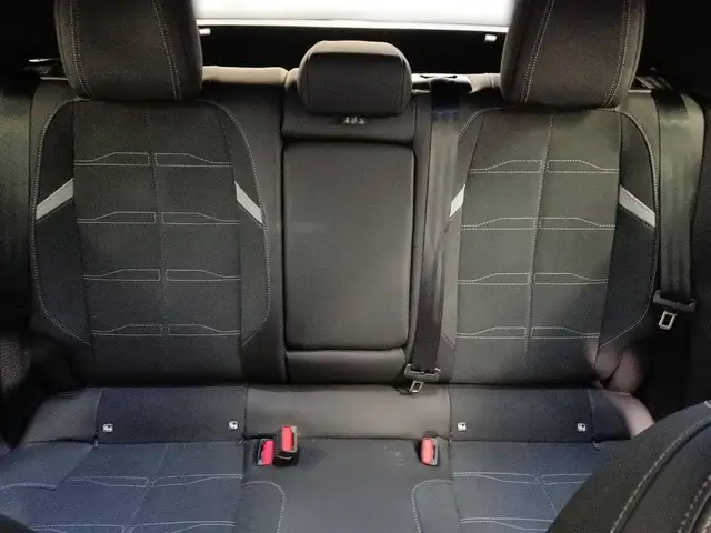 Opel Astra view 14
