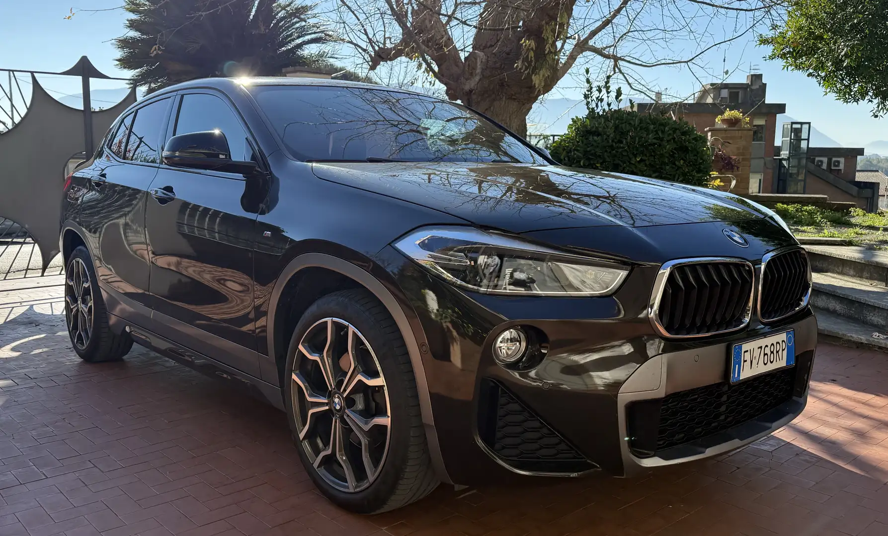 BMW X2 M BMW X2 sDrive18d M Sport Hnědá - 1