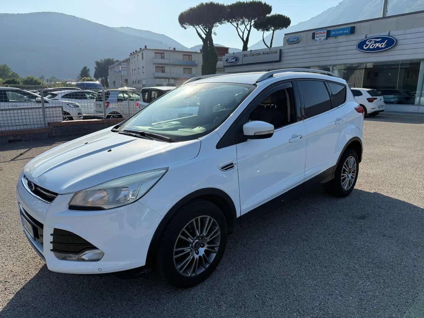 Ford Kuga Kuga 2.0 tdci Titanium 2wd 140cv Bianco - 1