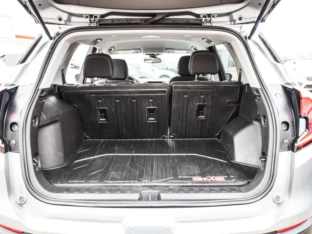 GMC Terrain снимка GMC Terrain