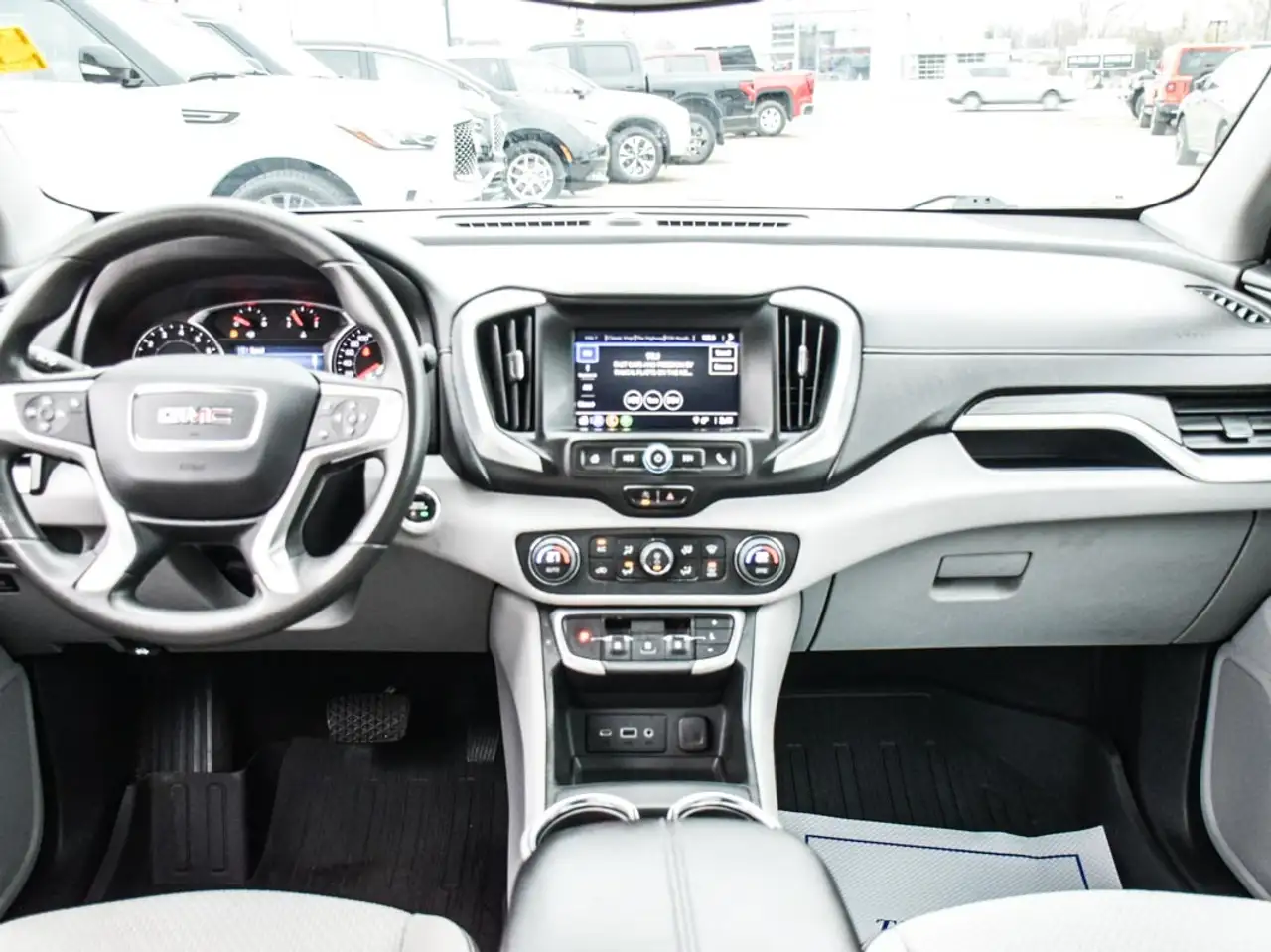 GMC Terrain снимка GMC Terrain
