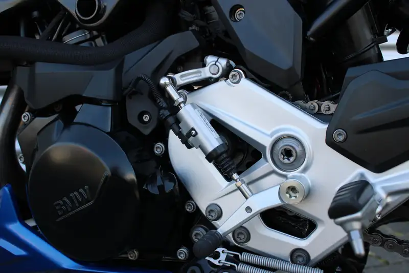 BMW F 900 R - foto 6