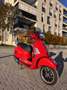 Vespa GTS 300 Červená - thumbnail 2