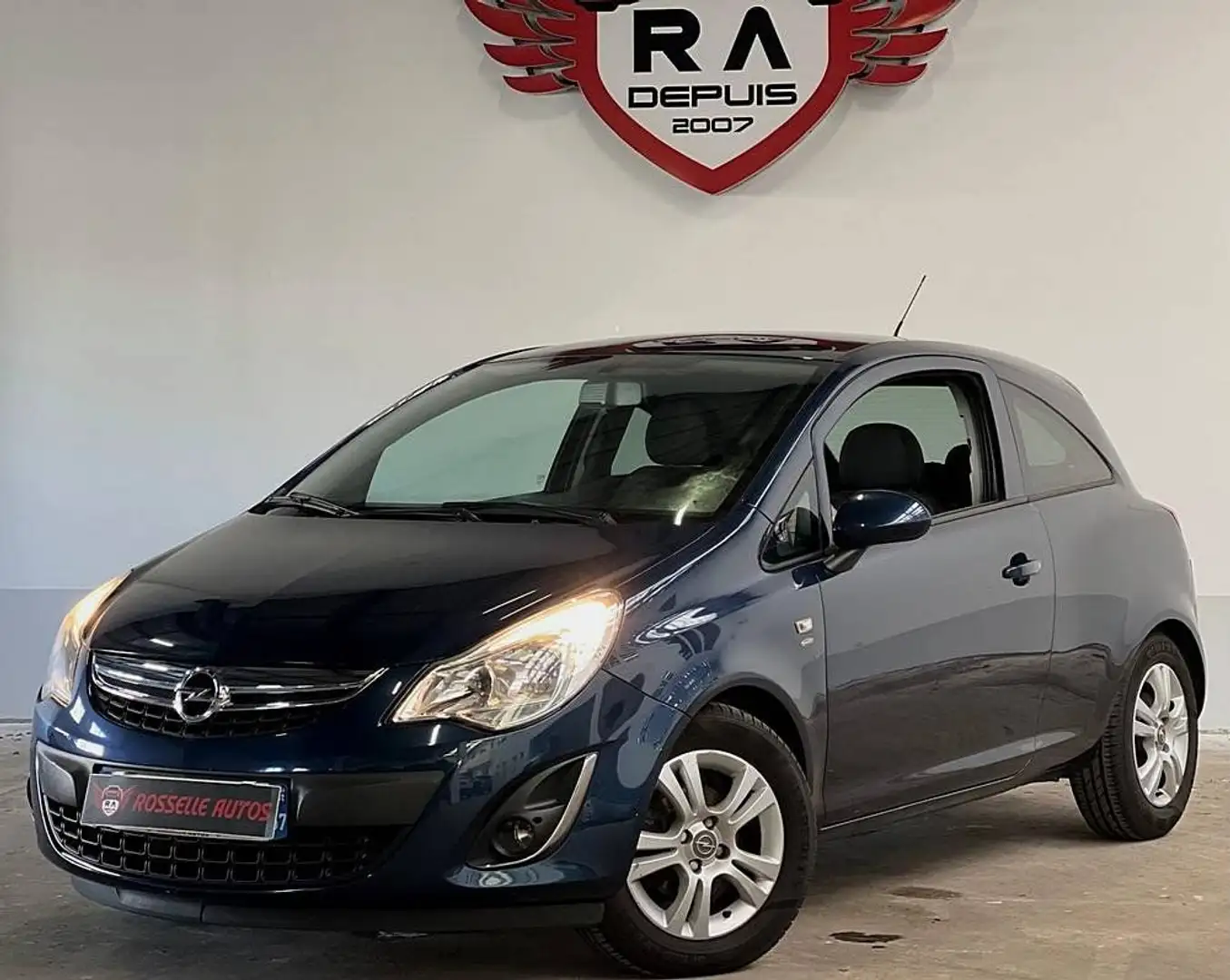 Opel Corsa 1.4 87CH SATELLITE Bleu - 2