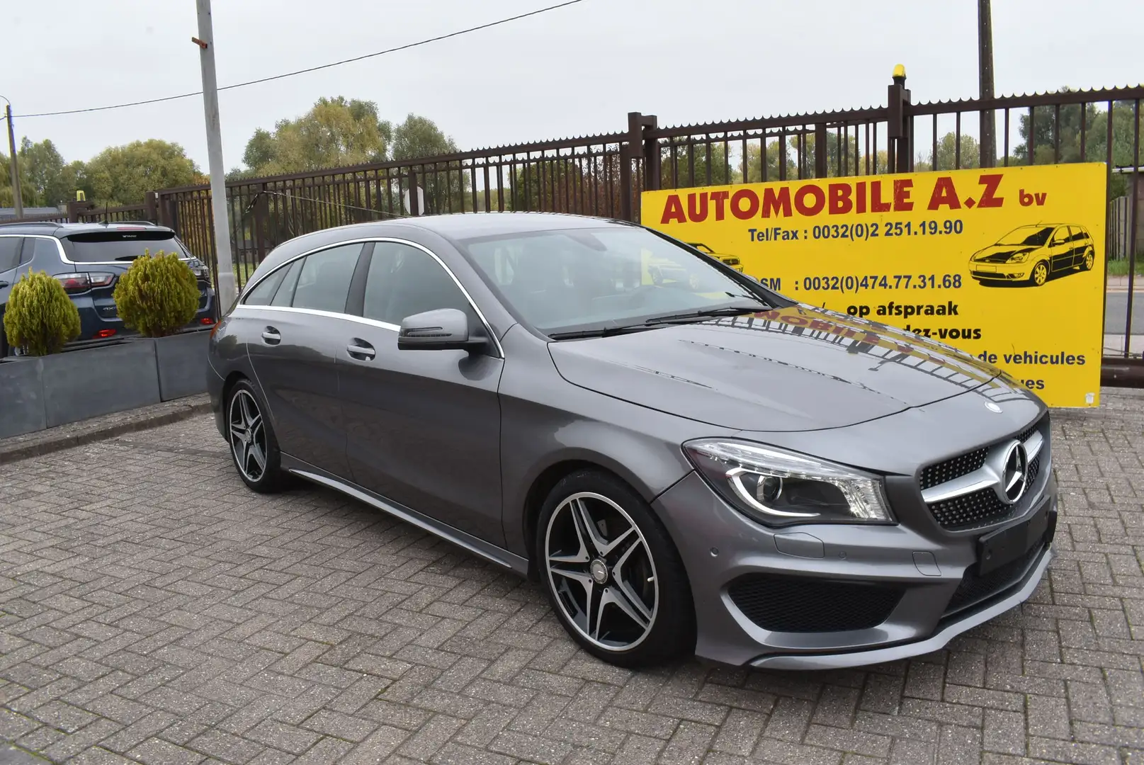 Mercedes-Benz CLA 200 d Pack AMG / B-Xénon**12M GARANTIE**87.000KM!! Grijs - 1