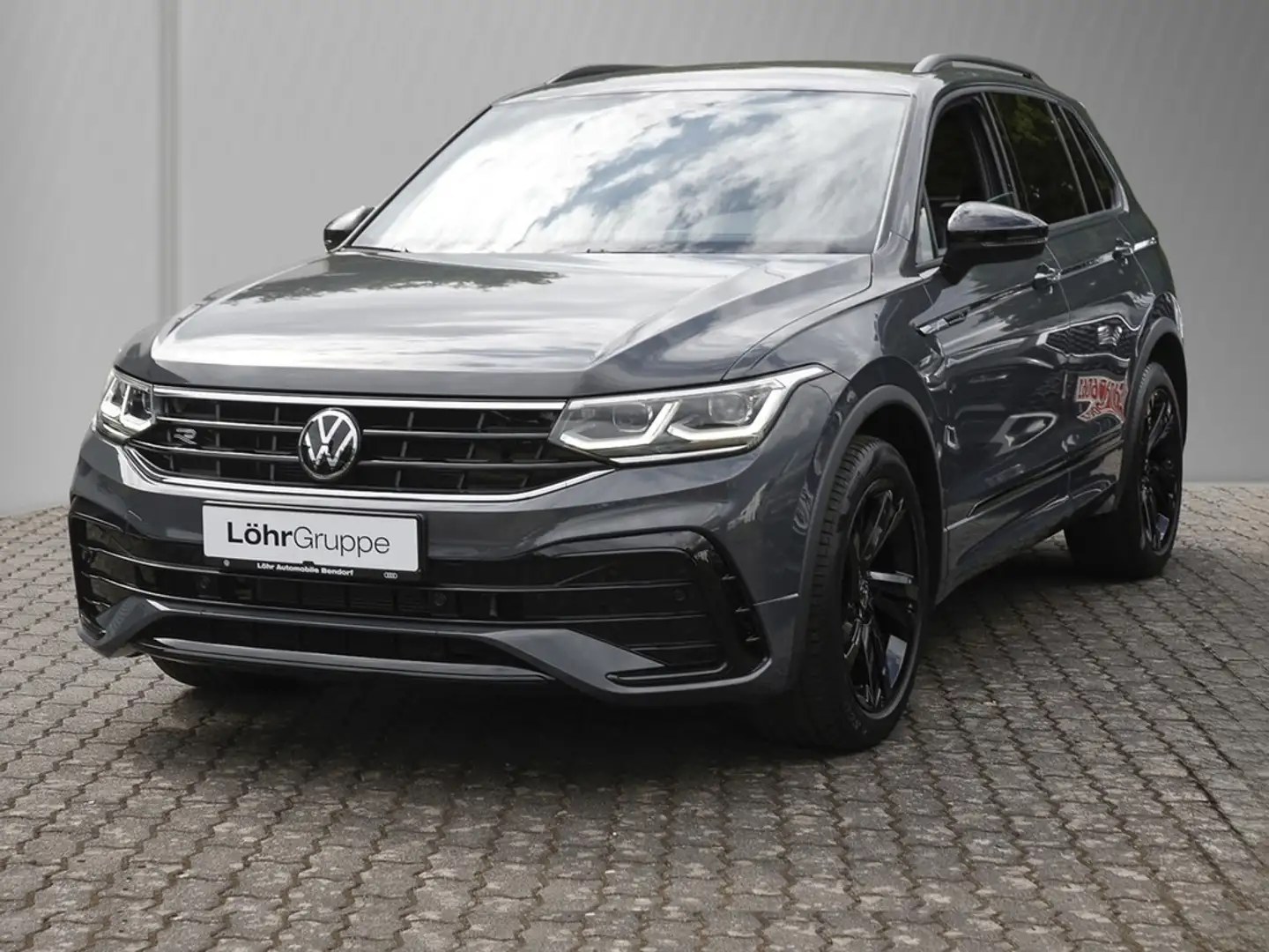 Volkswagen Tiguan 1.5 TSI DSG R-Line *Black-Style*IQ-Light*Navi*A... Gris - 2