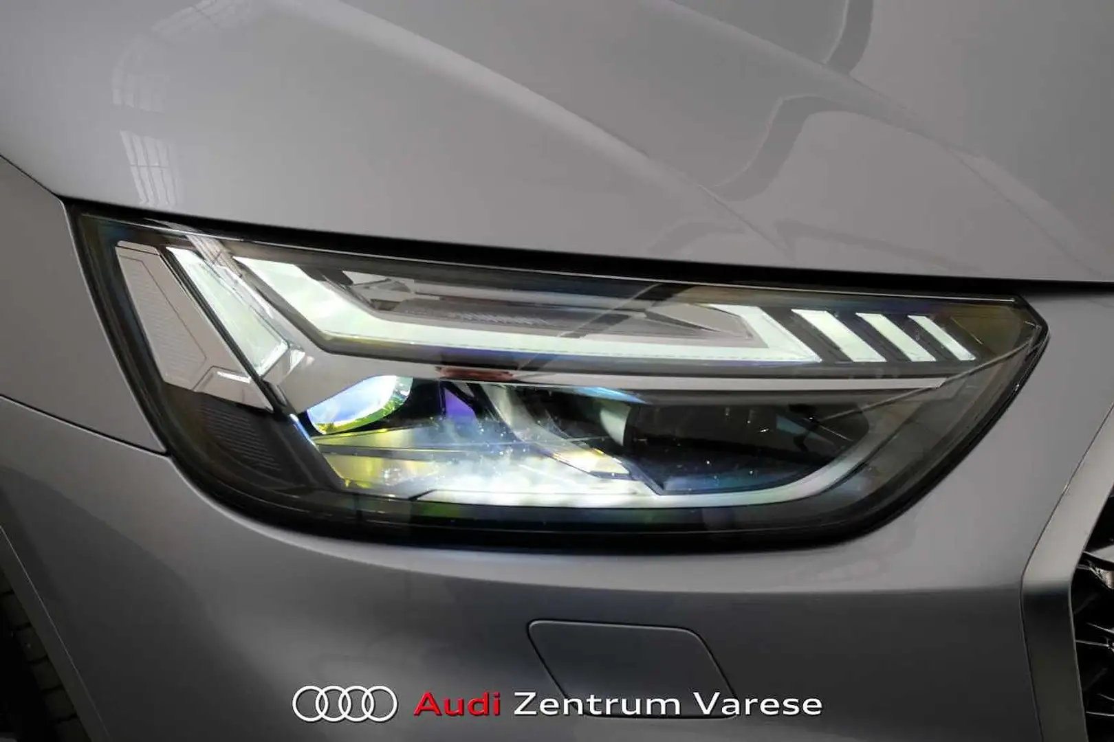 Audi Q5 Sportback 40 TDI 204CV MHEV Quattro Stronic Sline Argento - 2
