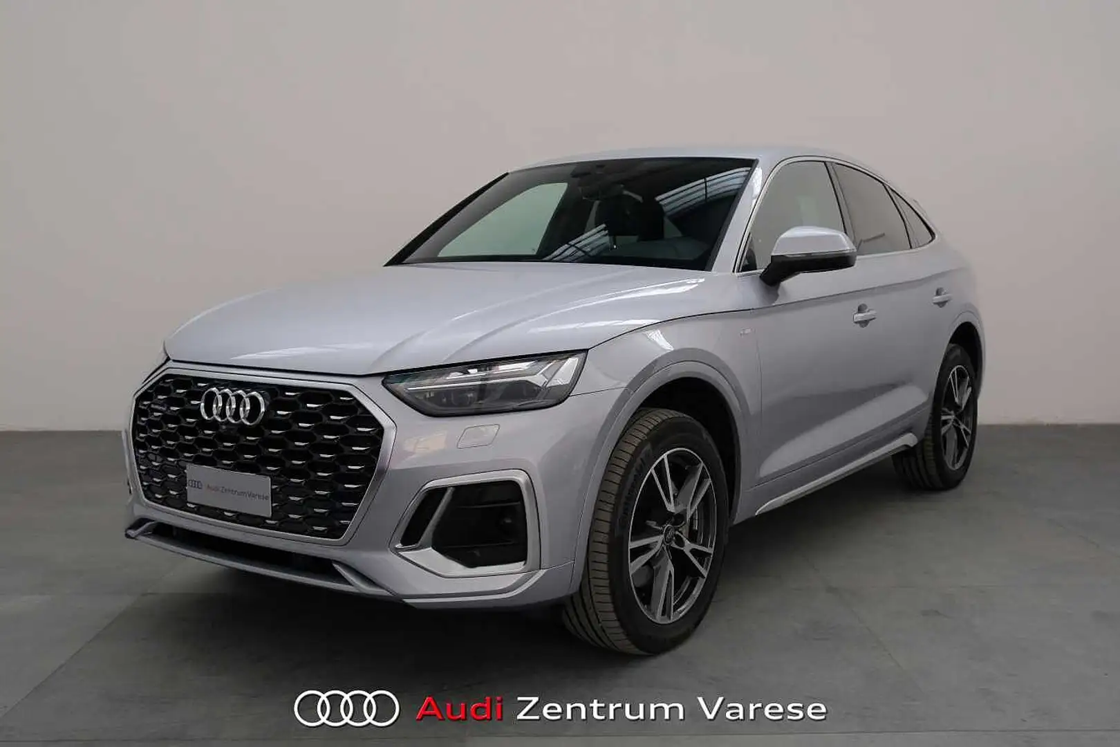 Audi Q5 Sportback 40 TDI 204CV MHEV Quattro Stronic Sline Argento - 1