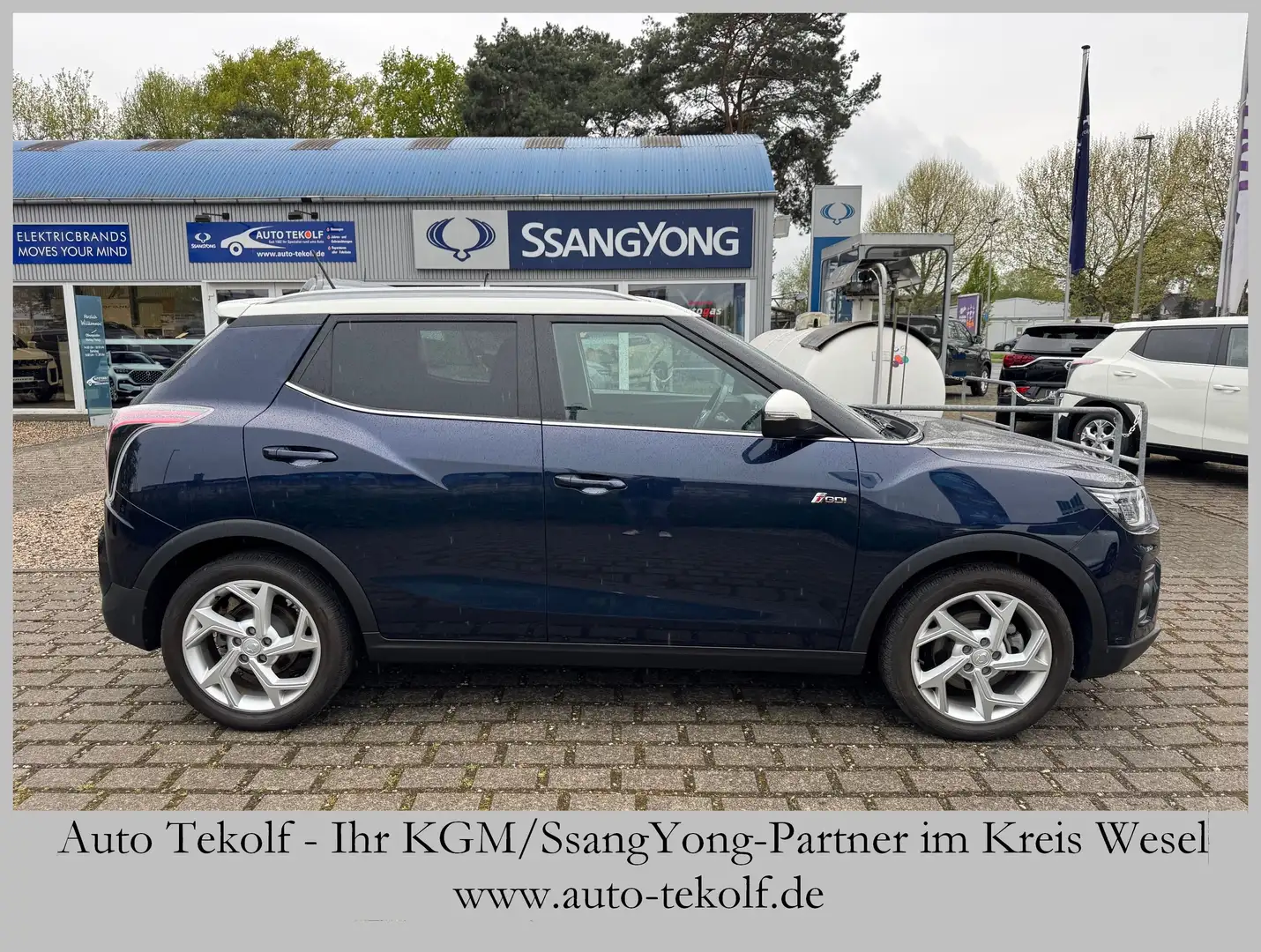 SsangYong Tivoli Fizz. Nur 8.450 km! Garantie bis 09.2027. Blau - 1
