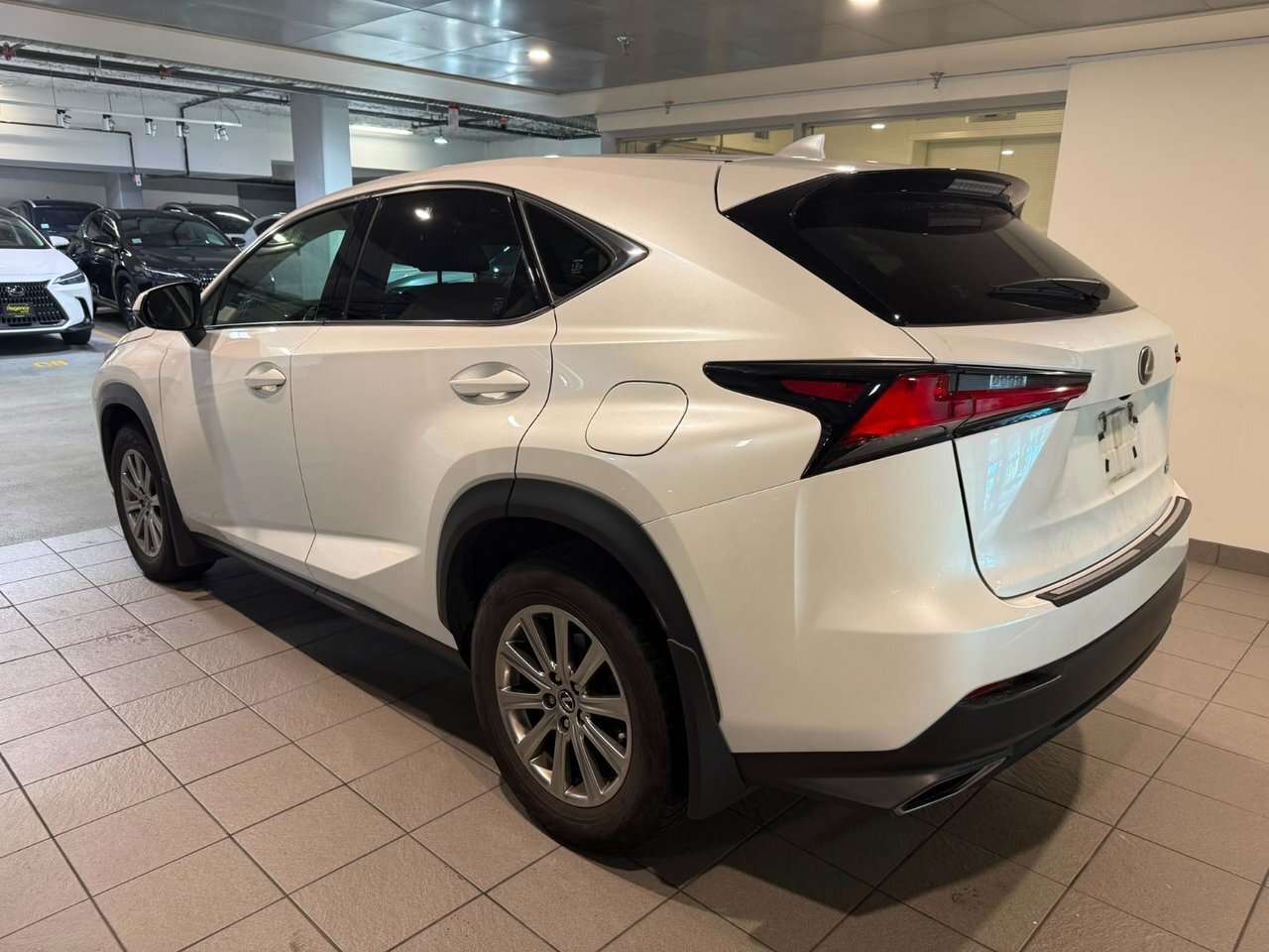2019 Lexus NX Standard Local | No Accidents | Leather | Car Play — снимка 1