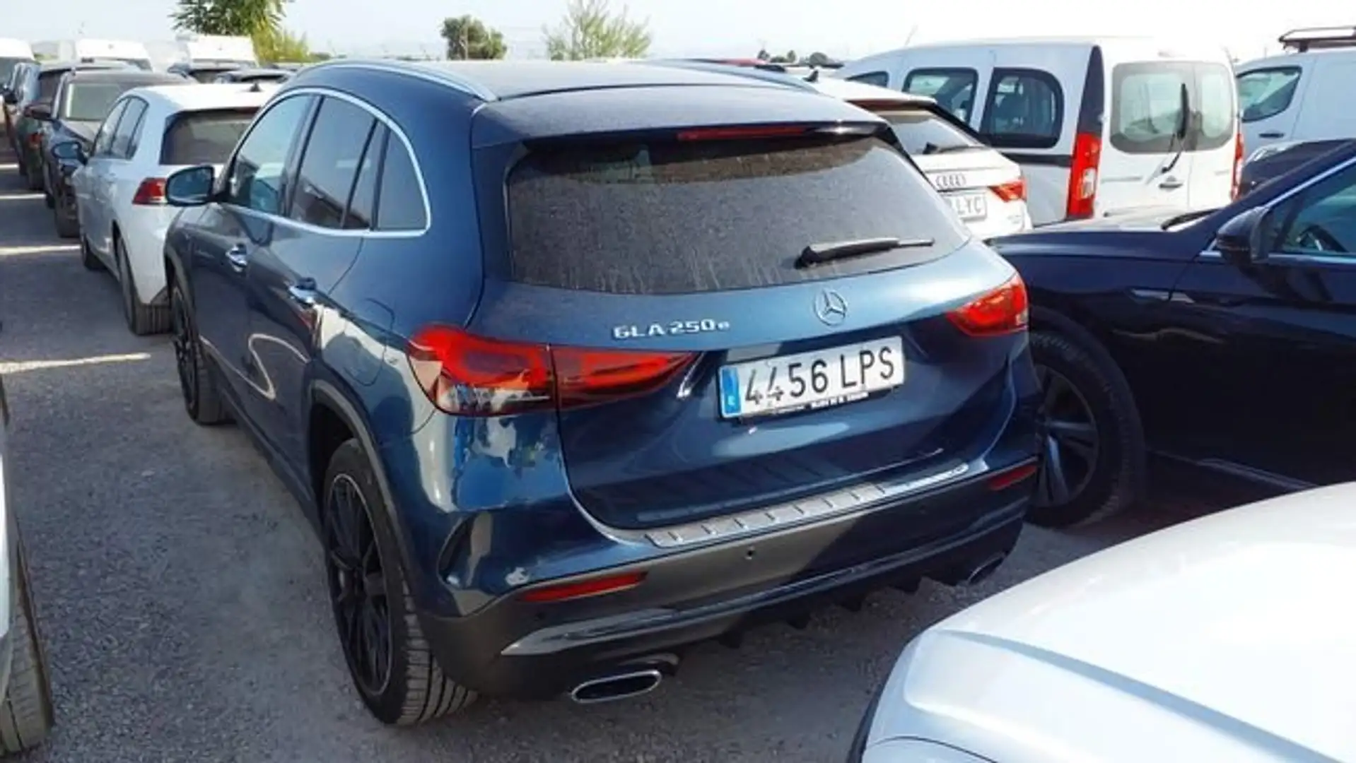 Mercedes-Benz GLA 250 250e Azul - 2