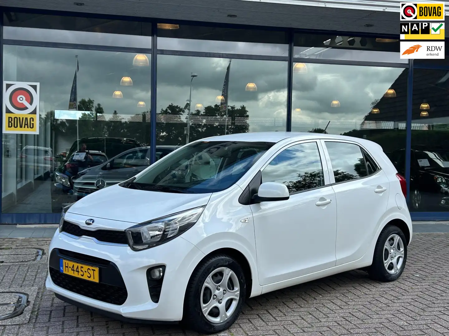 Kia Picanto 1.0 CVVT ComfortLine 5Drs 5-Zits Airco Bluetooth N Wit - 1