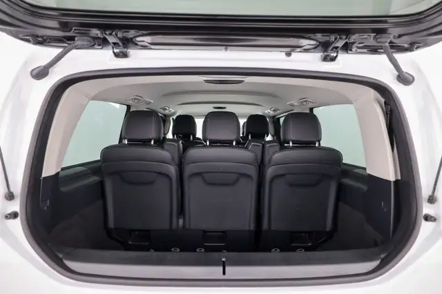 Mercedes-Benz V 250 d 4MATIC AVANTGARDE Lang 7-Sitzer Navi PTS Ansicht 18