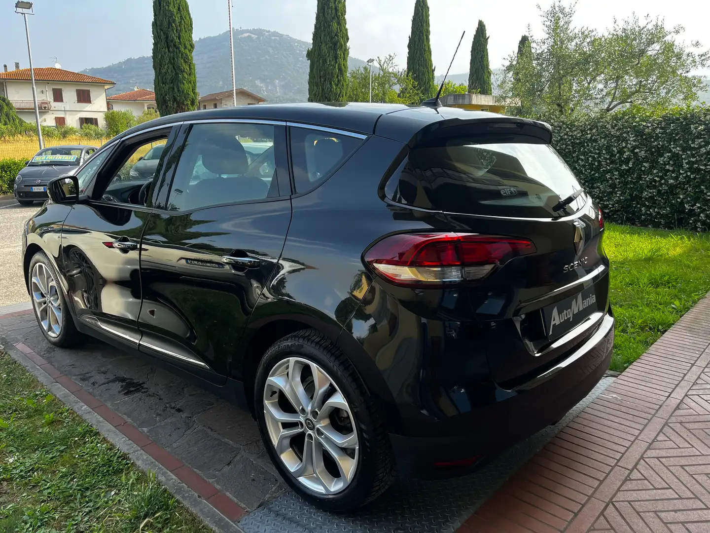 Renault Scenic Scenic 1.5 dci energy Intens 110cv cerchi da 20'' Nero - 2