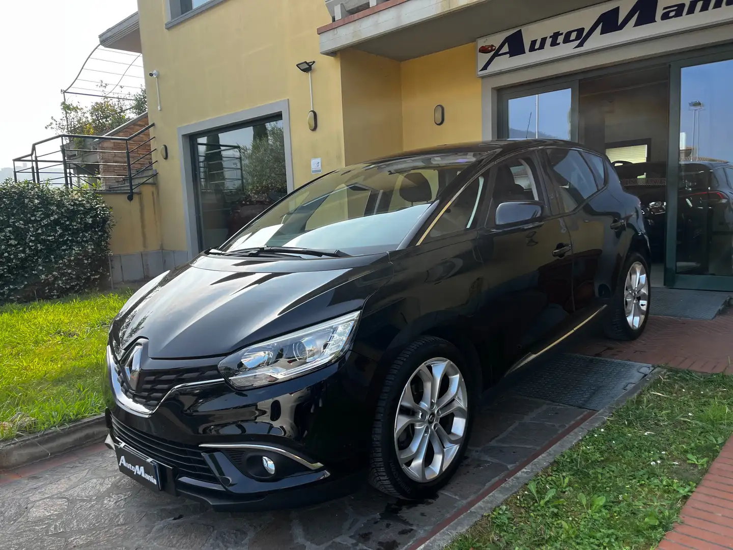 Renault Scenic Scenic 1.5 dci energy Intens 110cv cerchi da 20'' Nero - 1