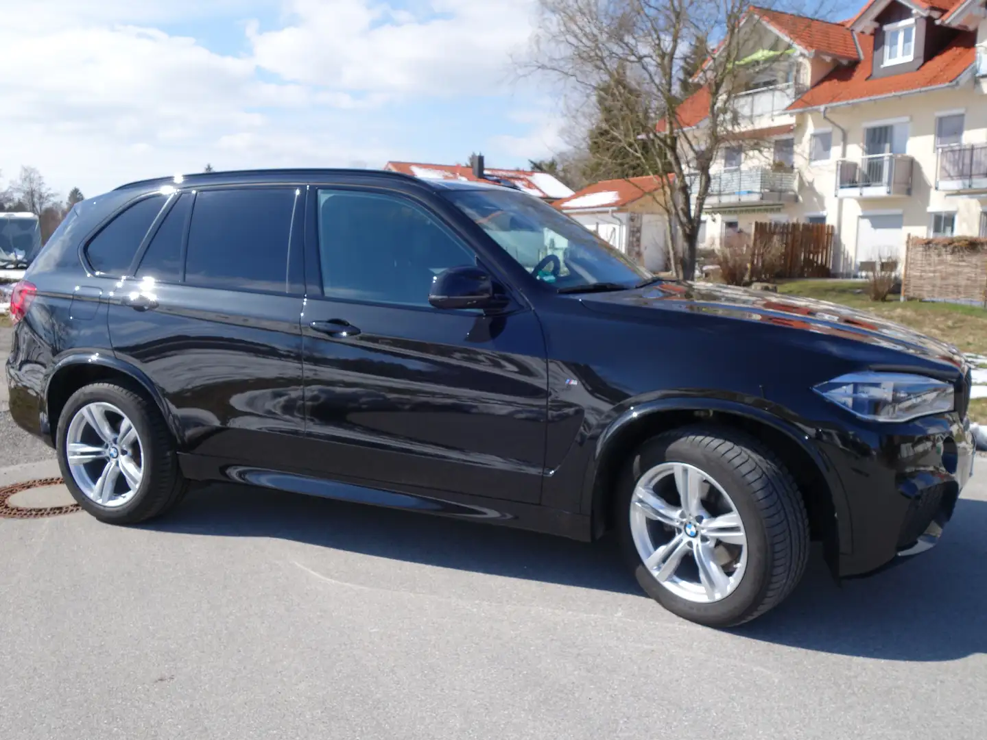 BMW X5 xDrive 30d - M-Sportpaket - LED - HUD - Leder Schwarz - 2