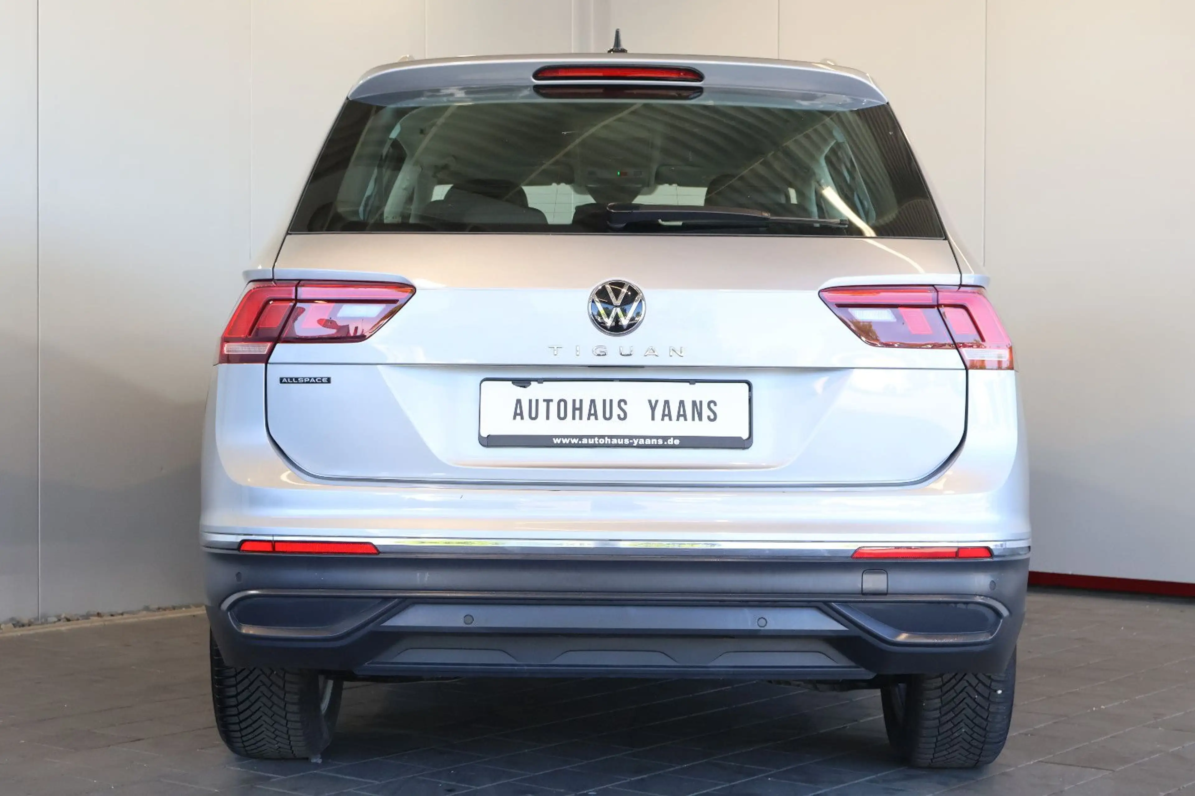 Volkswagen Tiguan Allspace 1.5 TSI Life AID+ACC+AHK+7 SITZE — photo 5