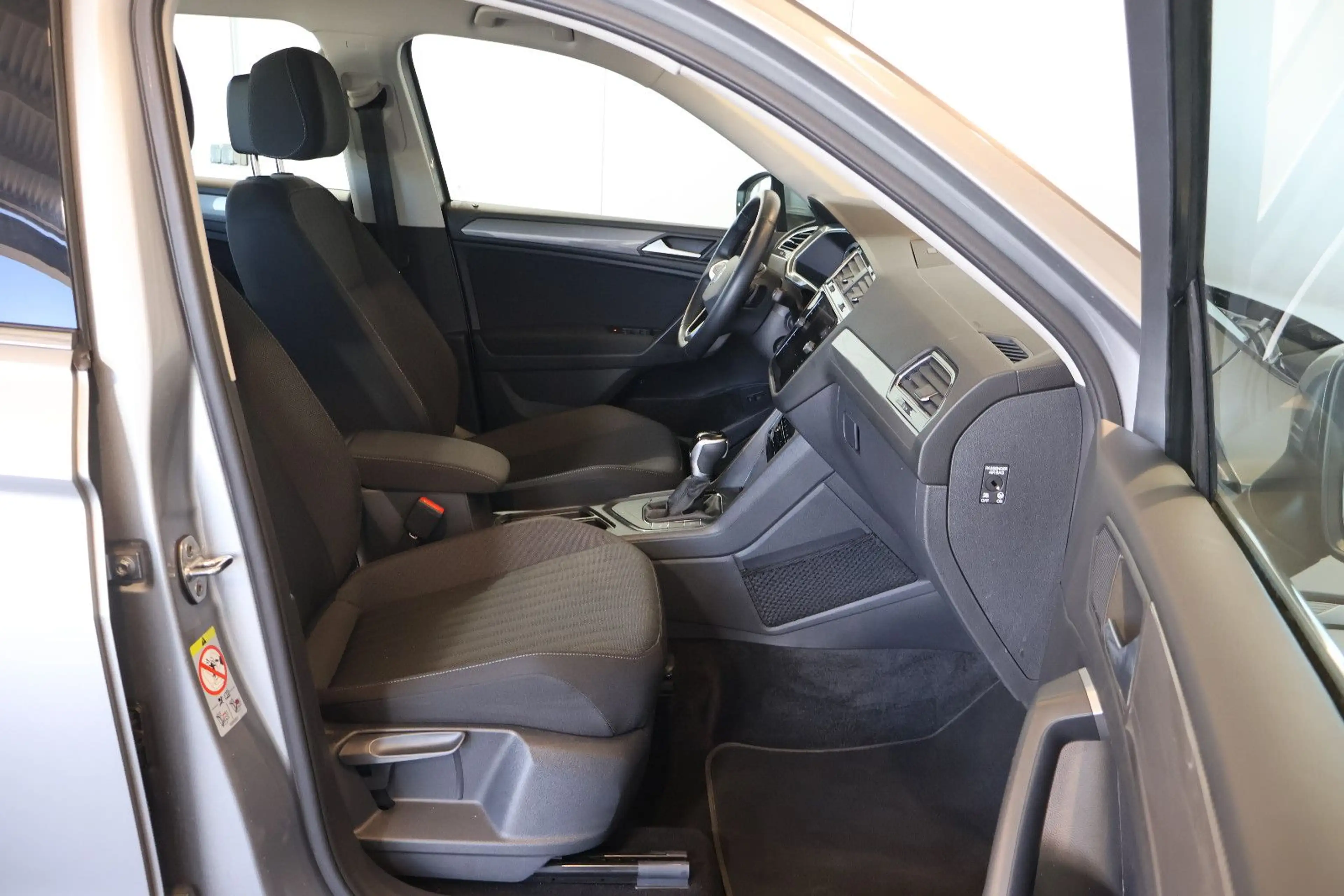 Volkswagen Tiguan Allspace 1.5 TSI Life AID+ACC+AHK+7 SITZE — photo 14