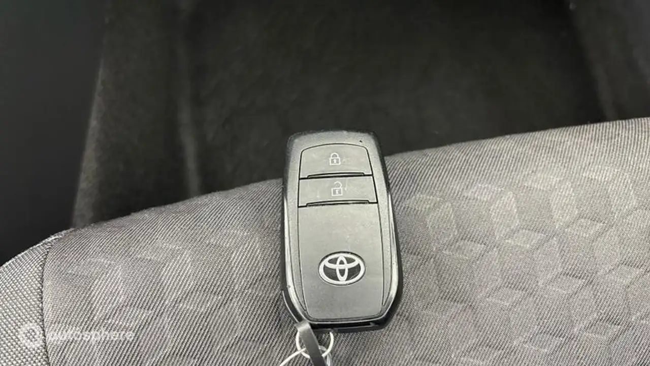 Toyota Yaris Yaris — photo 16