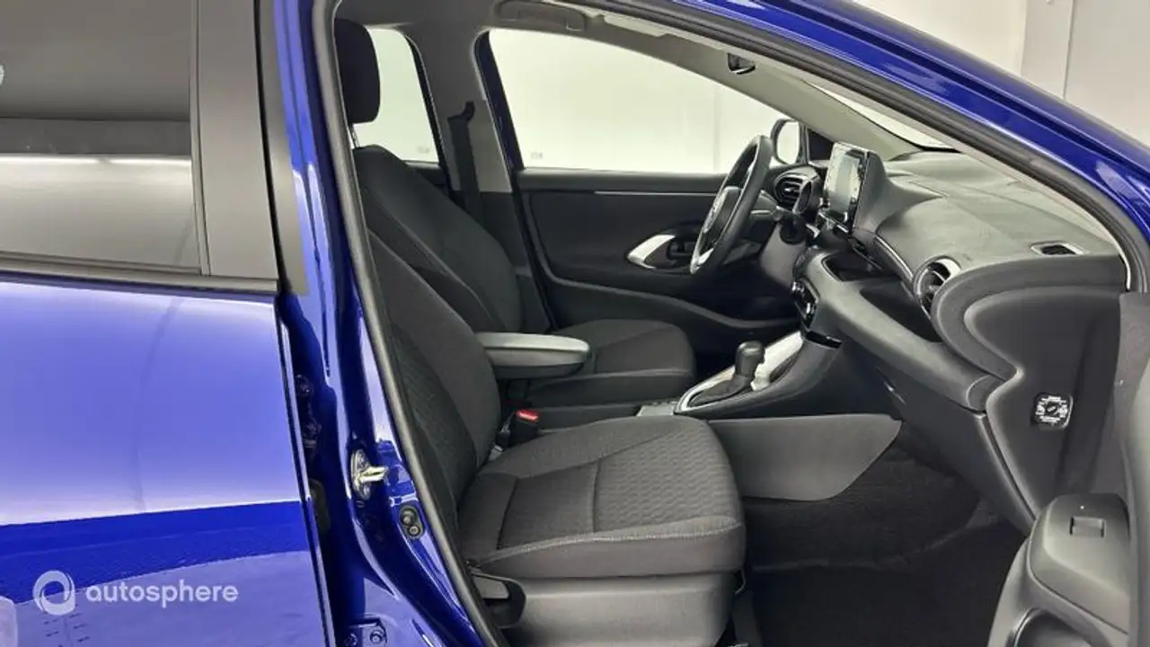 Toyota Yaris Yaris — photo 15