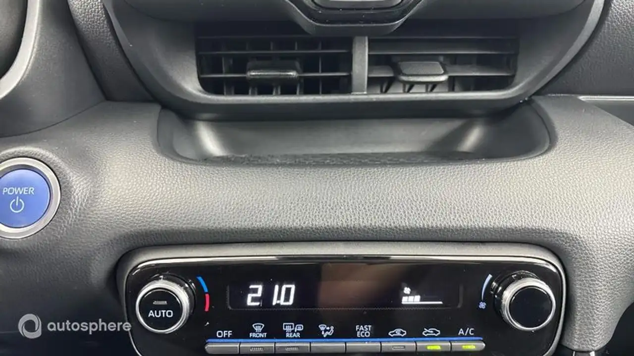 Toyota Yaris Yaris — photo 19