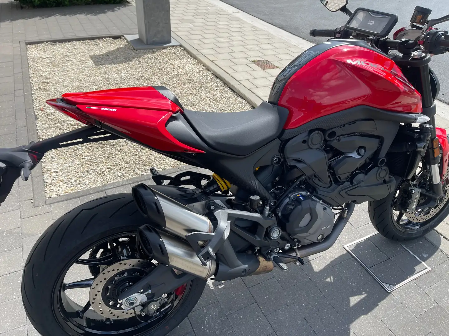 Ducati Monster 937 Monster + Rood - 1
