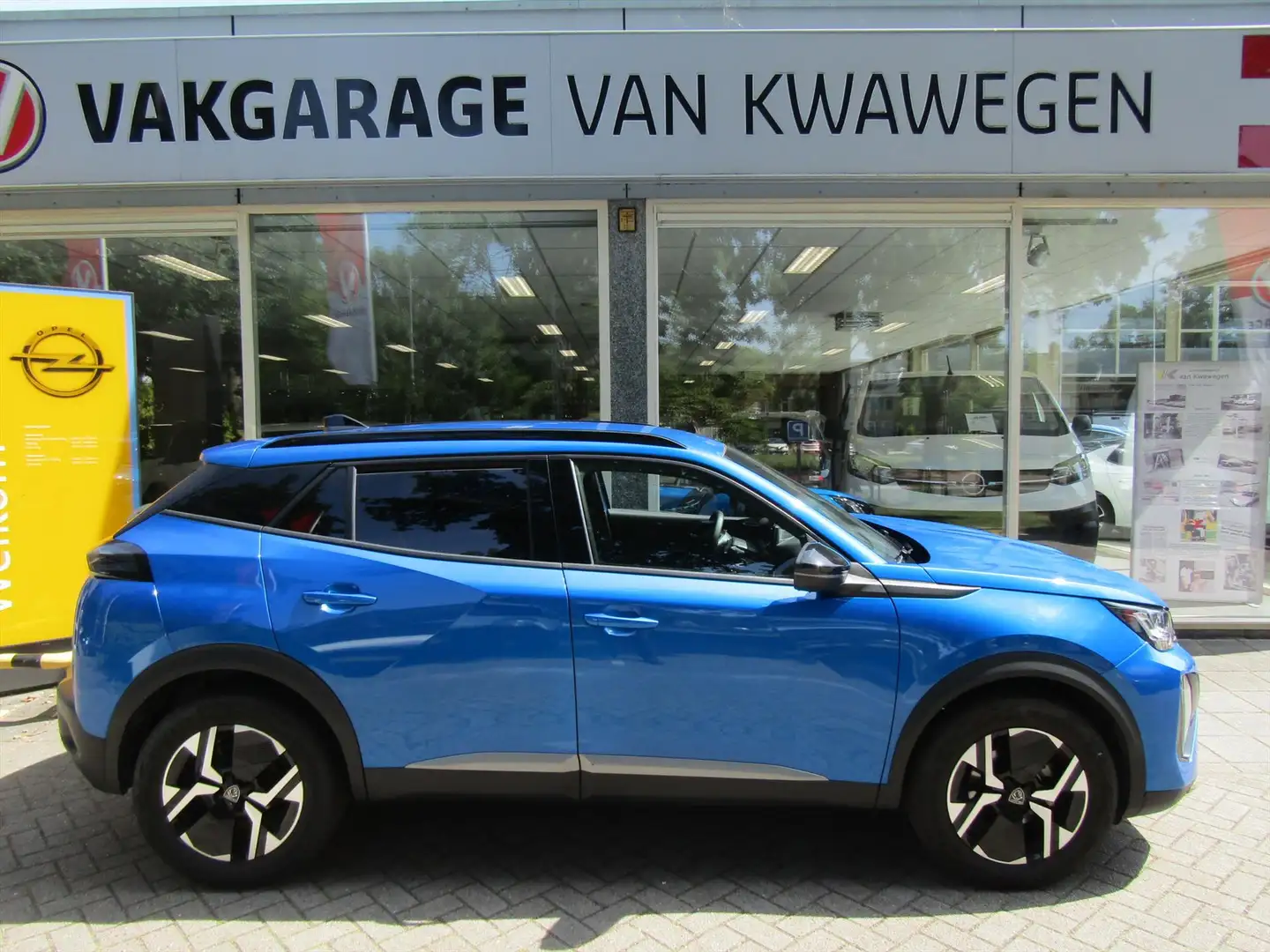 Peugeot 2008 130 PK AUTOMAAT ALLURE NAVI CAMERA Blauw - 2