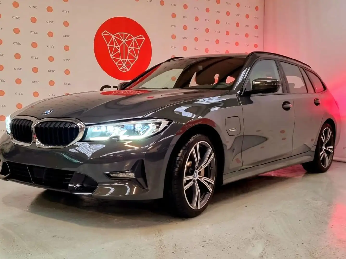 BMW 330 e Gris - 1