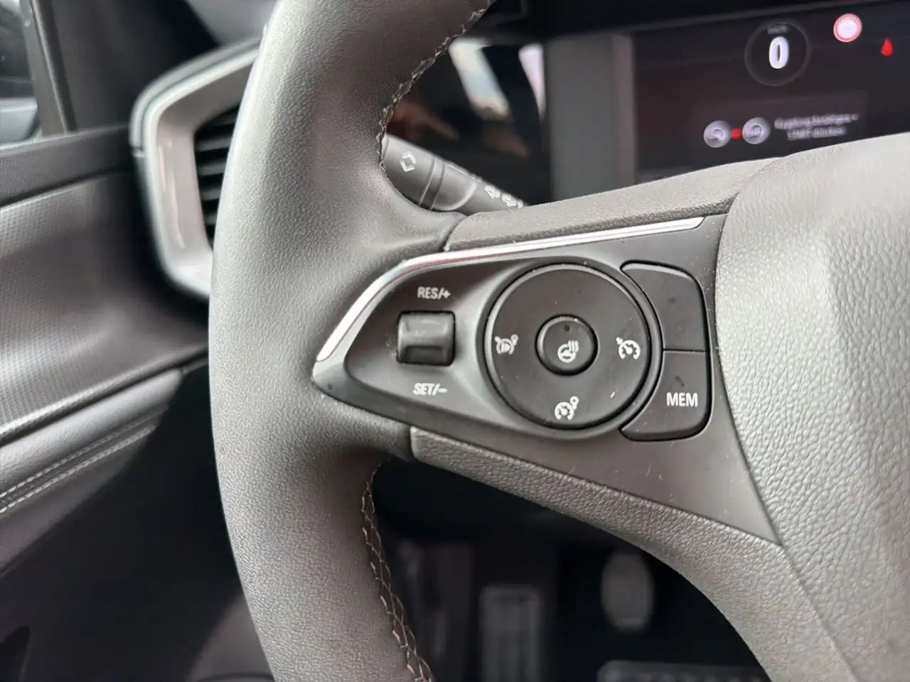 Opel Mokka 1,2 Turbo ELEGANCE LED+SHZ+Winterp.+Kam. — Galerie du véhicule 17