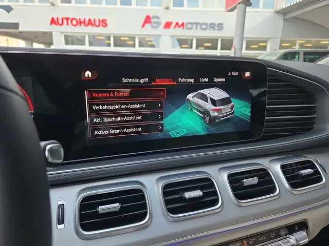 Mercedes-Benz GLE view 27