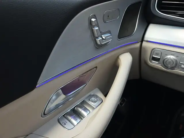 Mercedes-Benz Gle view 14