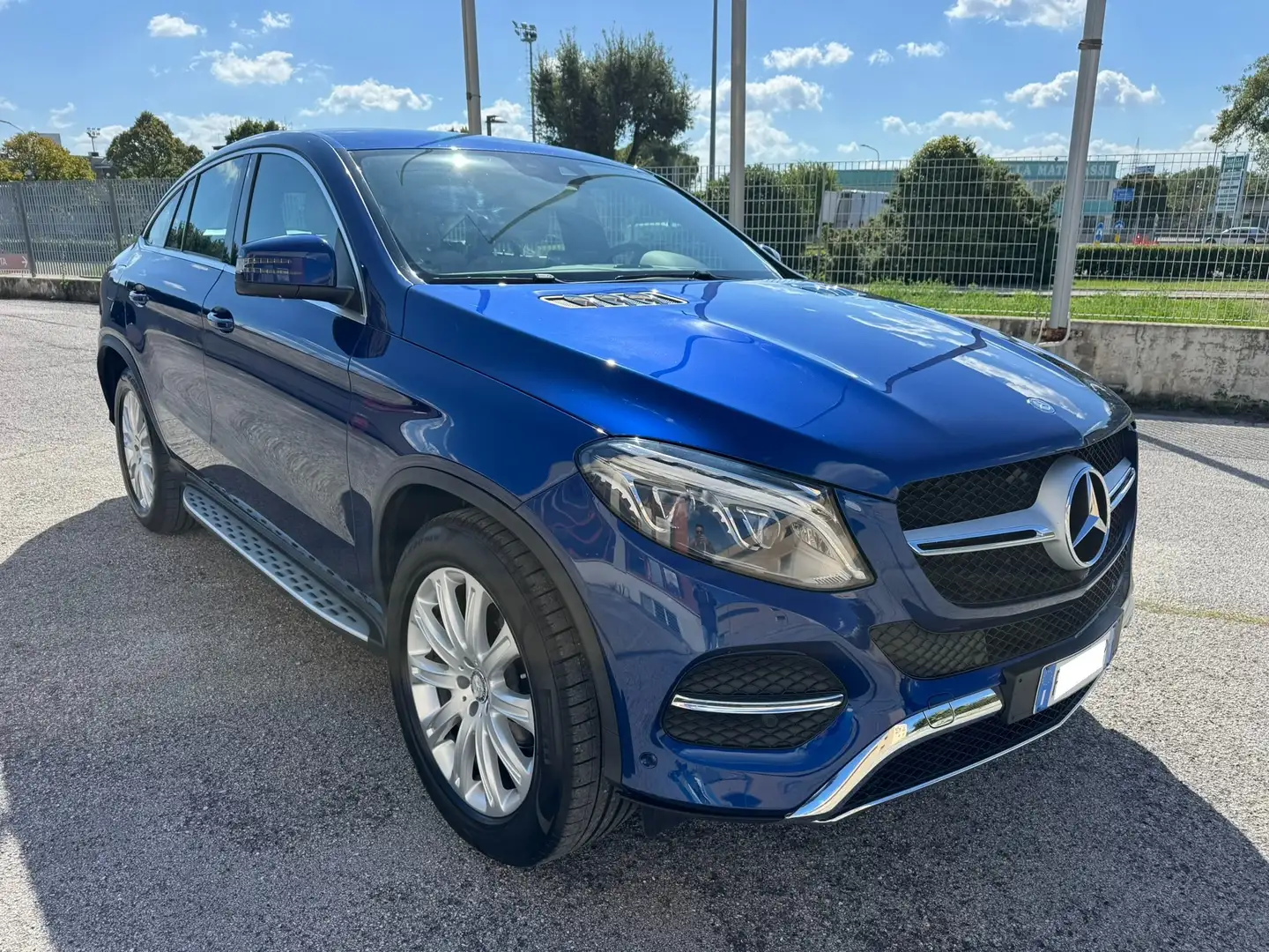 Mercedes-Benz GLE 350 d Coupe Executive 4matic Km135.900 Blu/Azzurro - 1