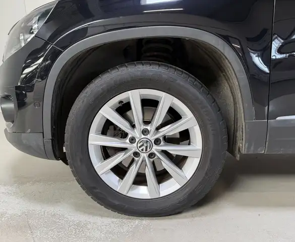 Volkswagen Tiguan view 7
