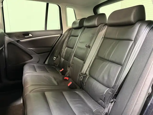 Volkswagen Tiguan view 10