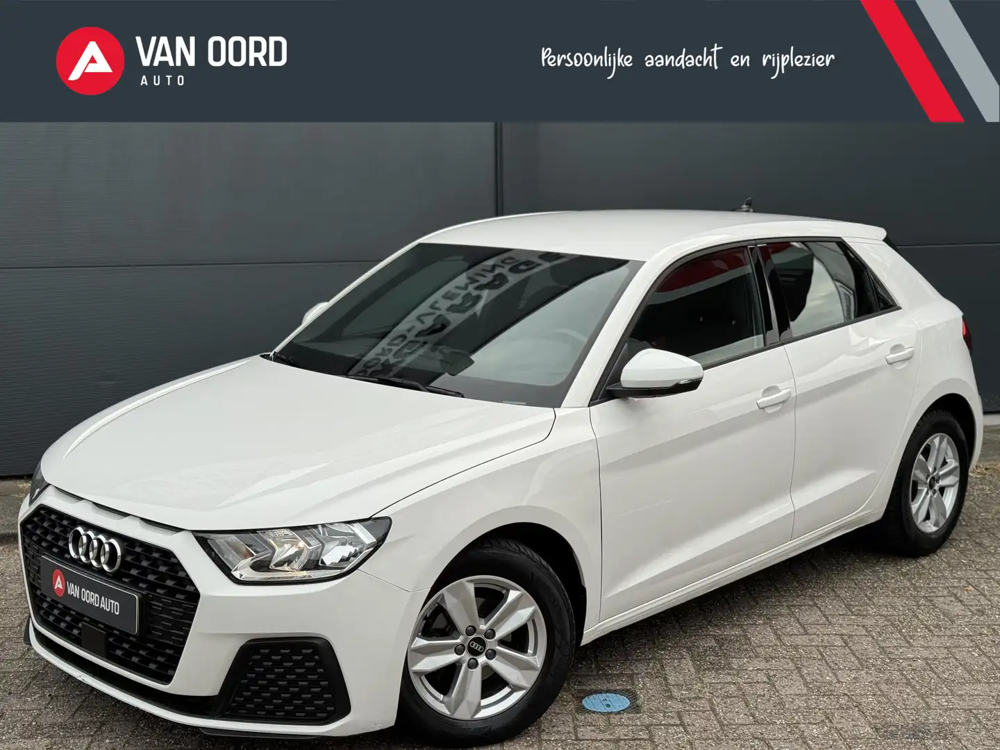 Audi A1 Sportback TFSI Pro Line / Geen import / 100 % Onde Wit - 1