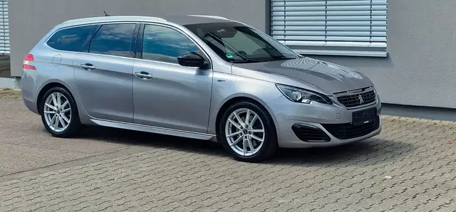 Peugeot 308 SW GT*AUTOMATIK*NAVI*EURO-6*Alcantara*ALU*
