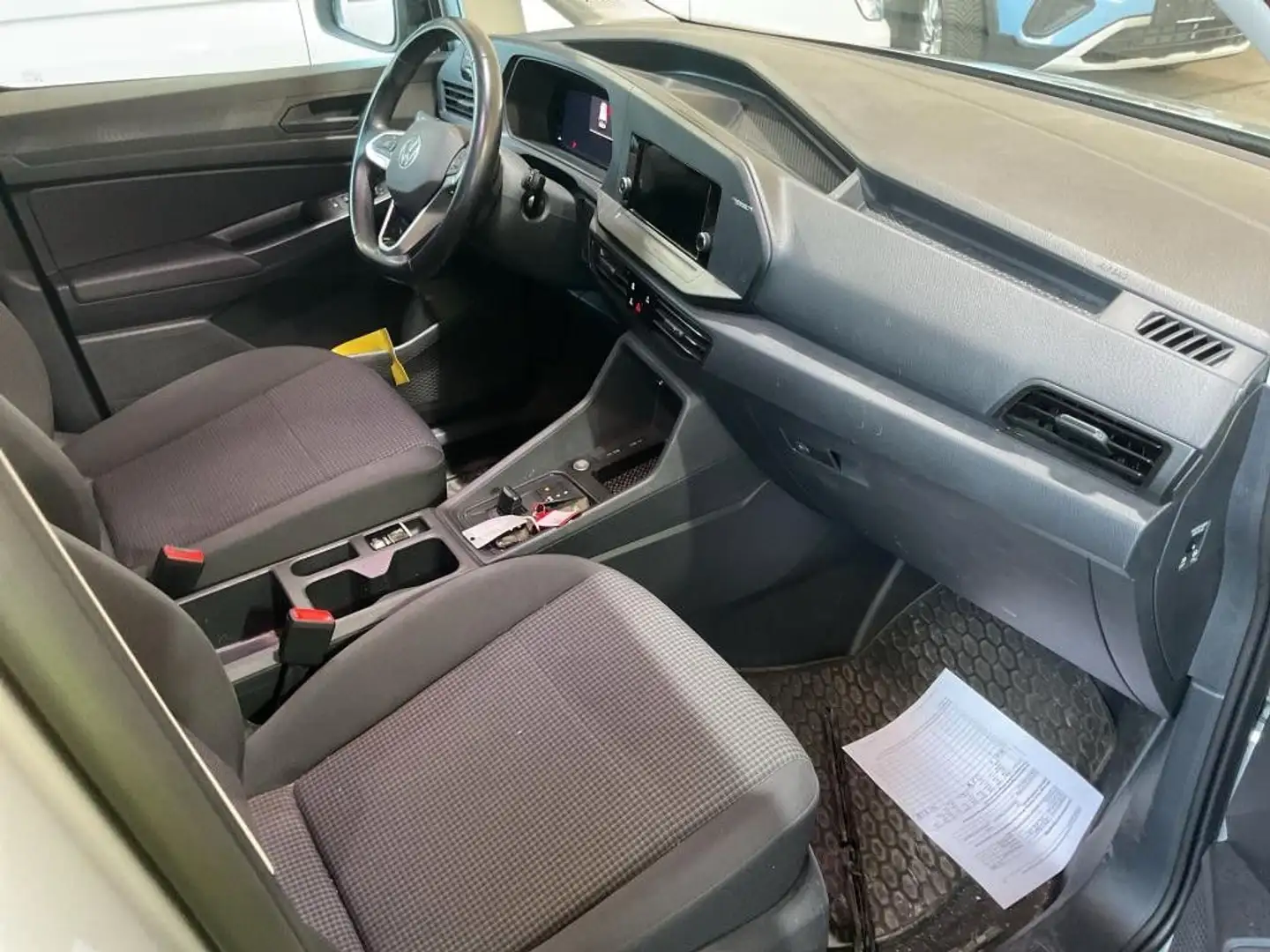 Volkswagen Caddy Cargo Basis TSI/DSG/Travel Assistent Silber - 2