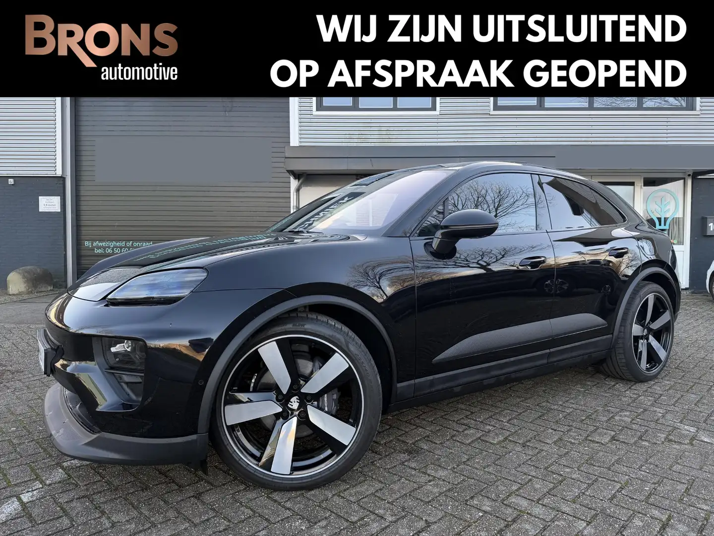 Porsche Macan 4 pano l 22 inc l Lucht vering l Stoel koeling Noir - 1