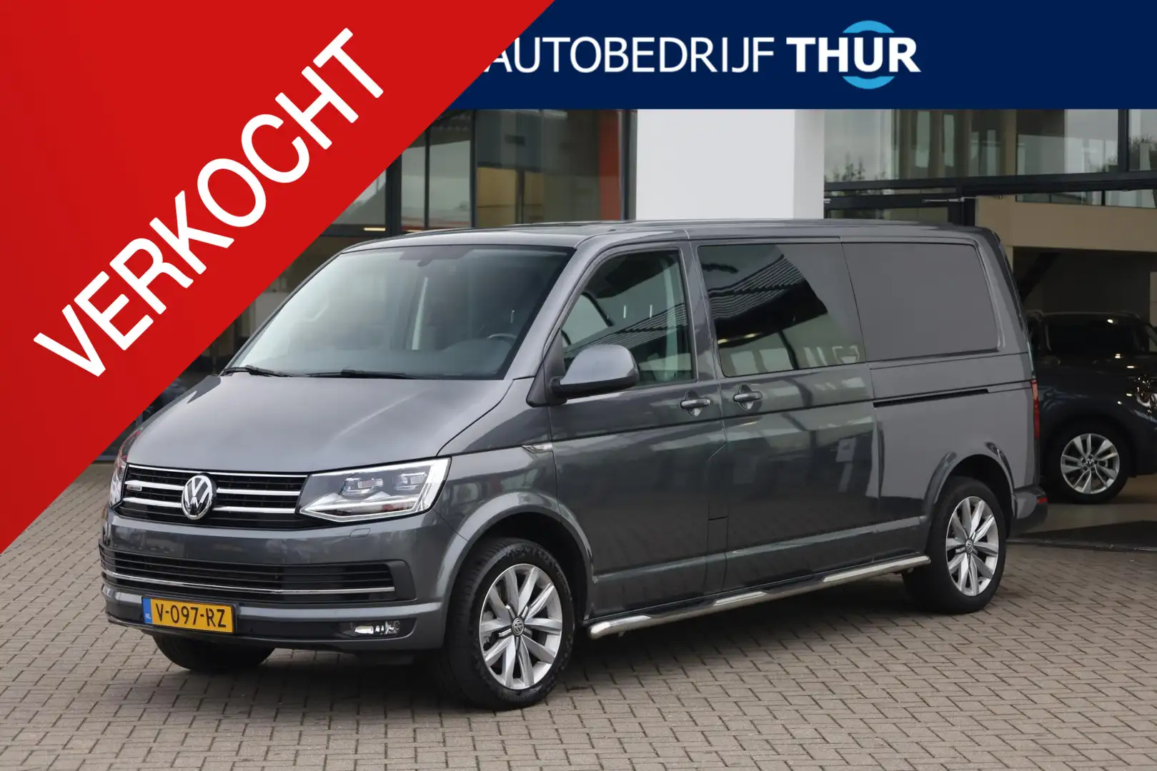 Volkswagen T6 Transporter 2.0 TDI L2H1 DC 4Motion Highline 204PK / 150kW DSG Grijs - 1