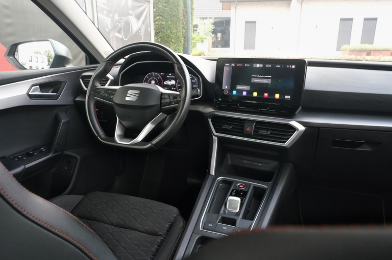 SEAT Leon 1.4 TSI eHy. PHEV FR Carplay — photo 2