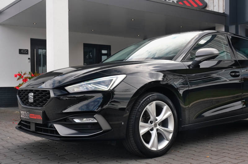 SEAT Leon 1.4 TSI eHy. PHEV FR Carplay — photo 7