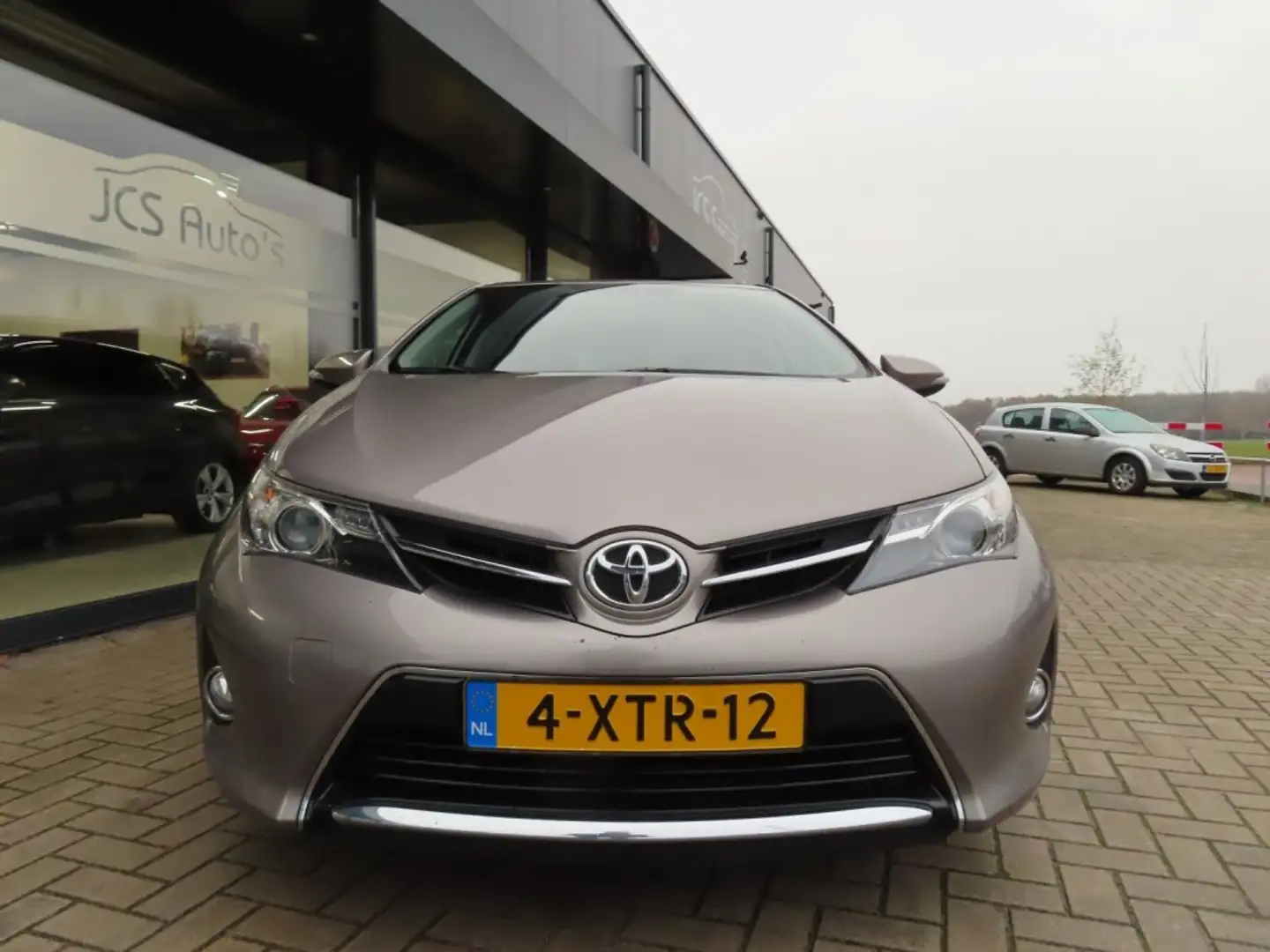 Toyota Auris 1.6 Trend Top 5 Edit Ecc Cruise Navi Camera 2014 Brun - 2