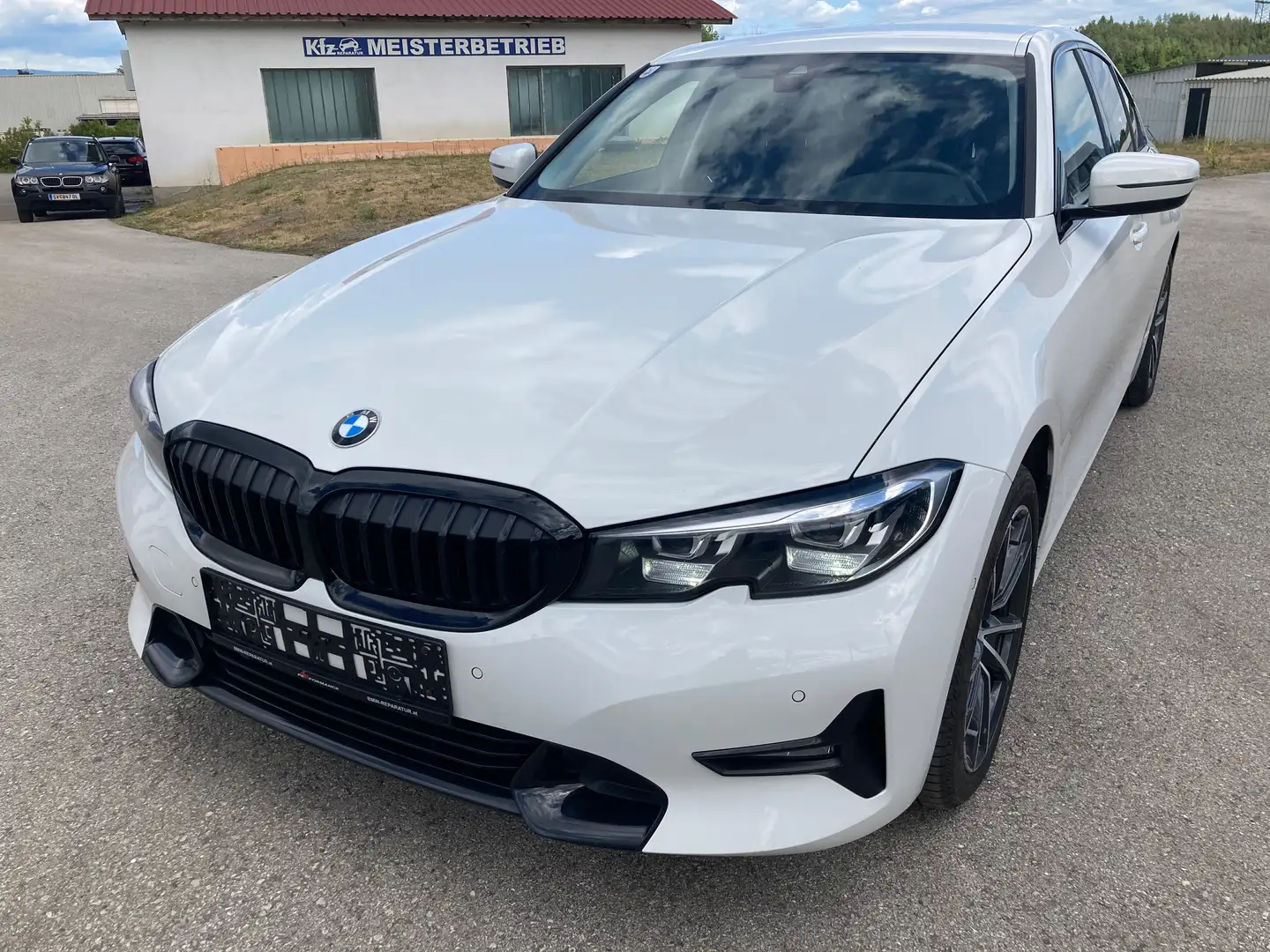 BMW 320 320 d xDrive Sport Line Bianco - 1