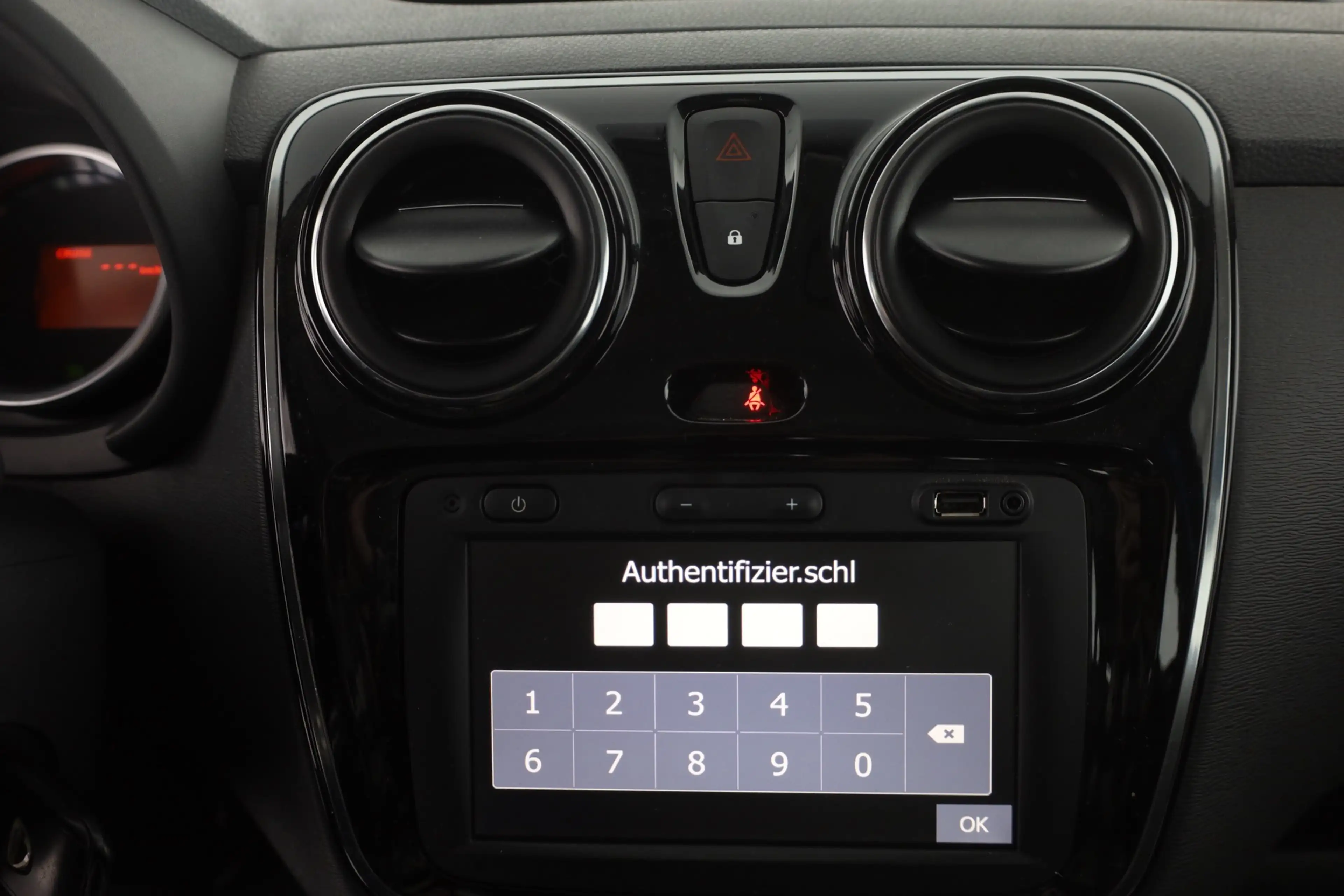Dacia Dokker Stepway 1.6 SCe Navi Sitzheizung Kamera — photo 11