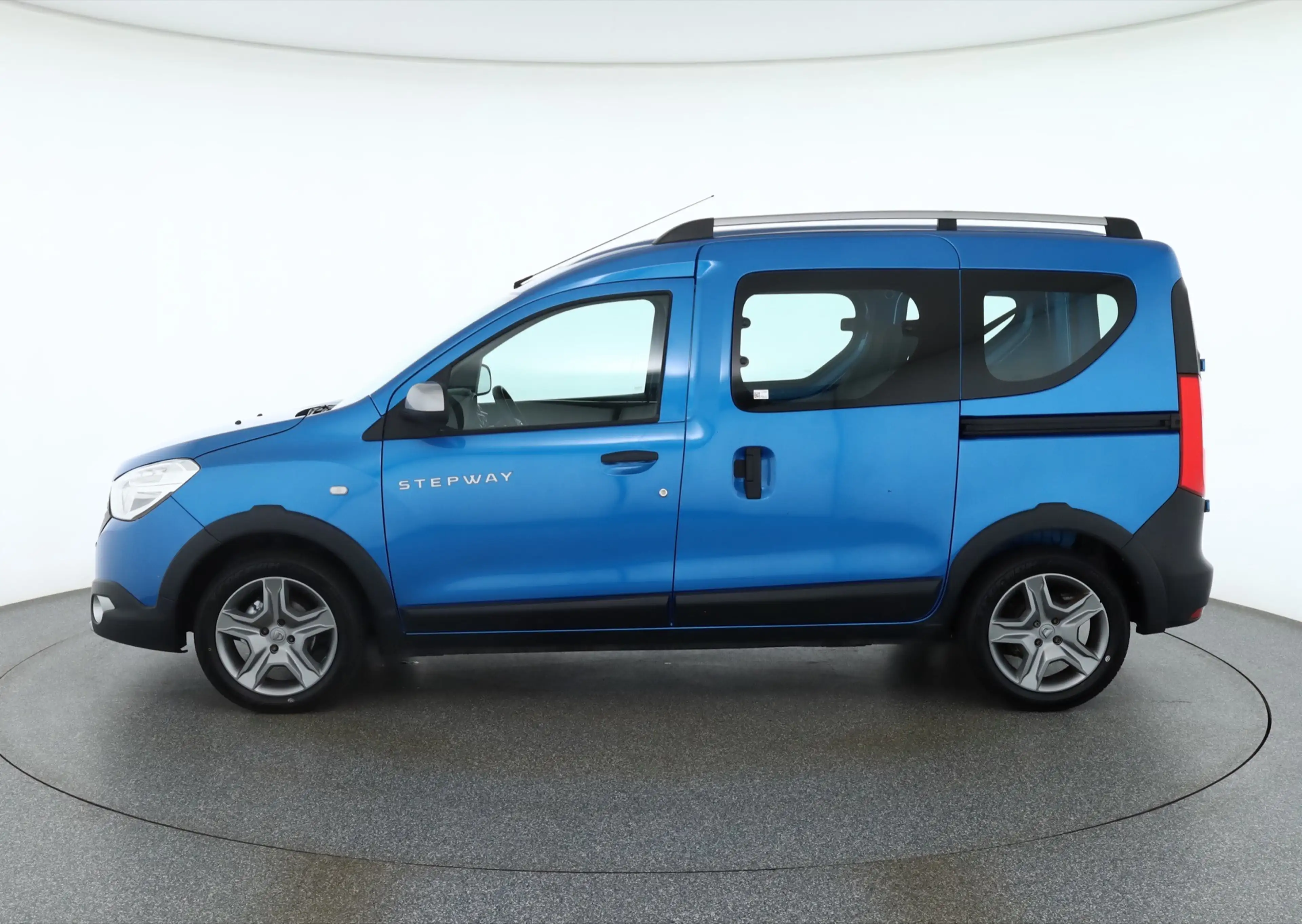 Dacia Dokker Stepway 1.6 SCe Navi Sitzheizung Kamera — photo 2