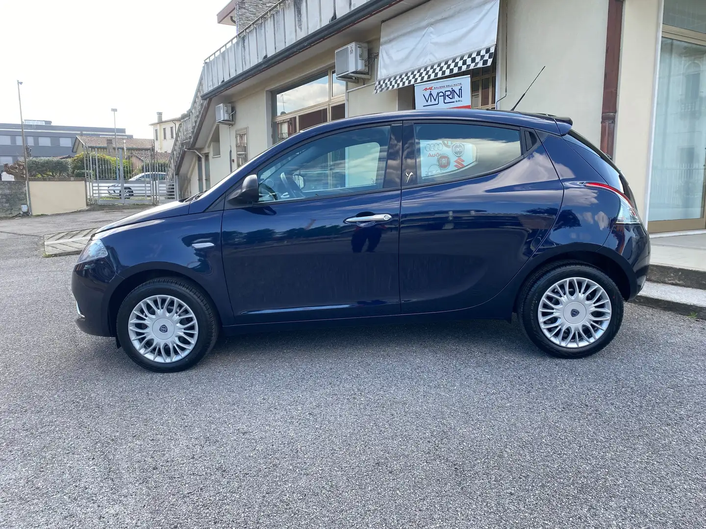 Lancia Ypsilon 1.2 Silver 69cv Blu/Azzurro - 2