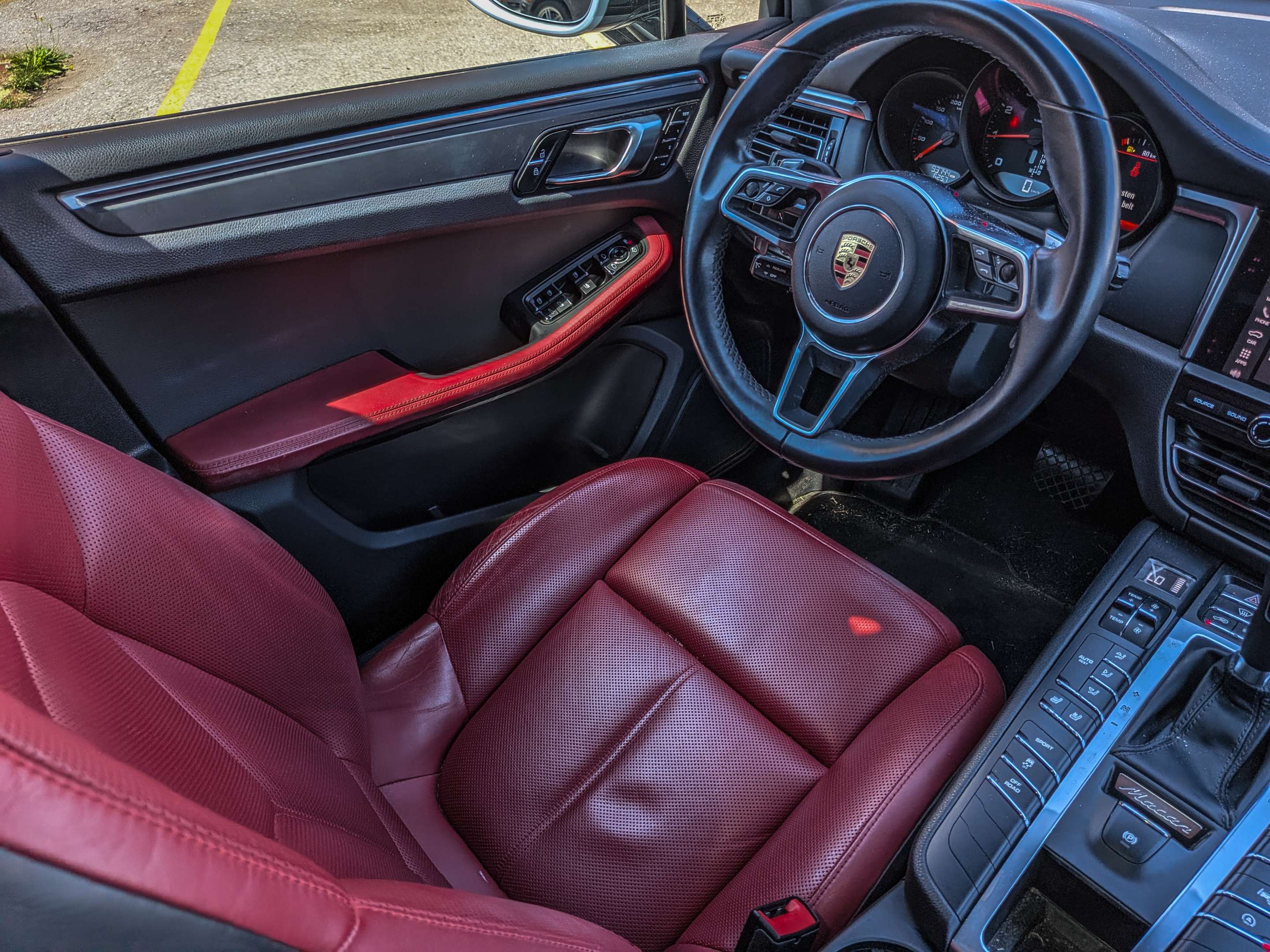 2019 Porsche Macan AWD thumb 15