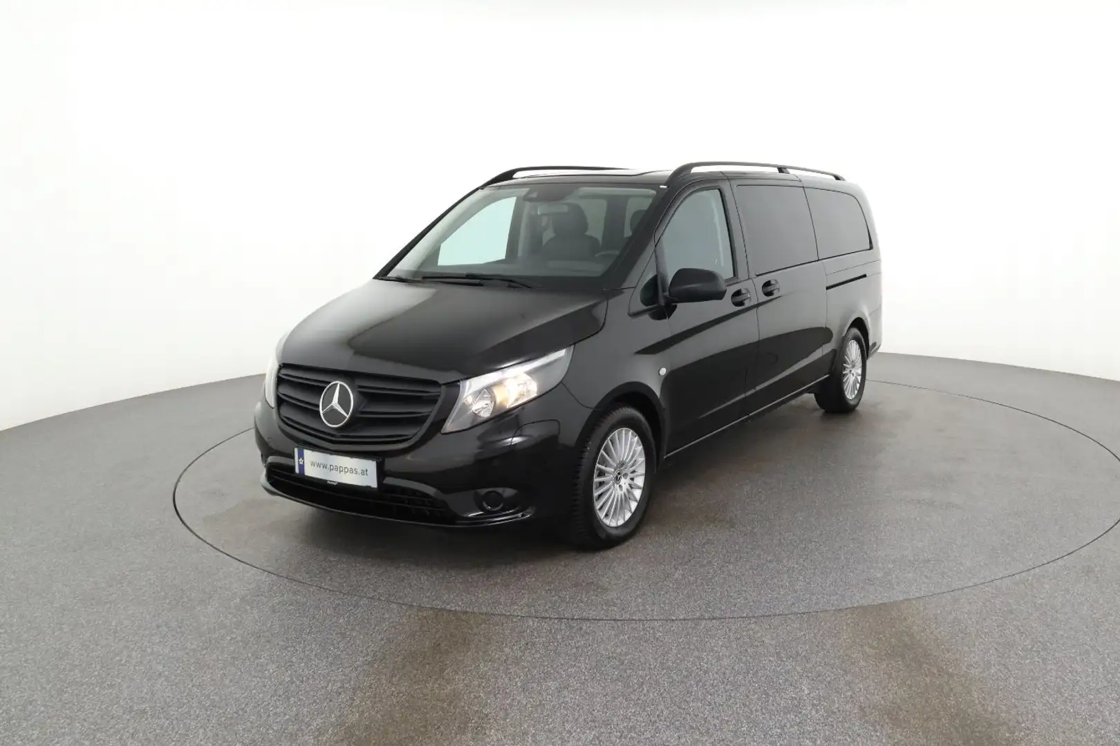 Mercedes-Benz Vito e 129 Tourer PRO Extralang Distr PTS Cam Keyl Schwarz - 1