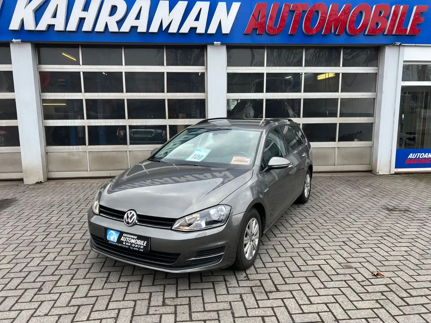 Volkswagen Golf 1.6 TDI BMT Comfortline Variant Grau - 1
